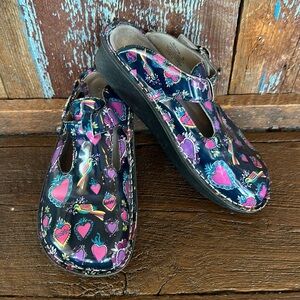 ALEGRIA FRIDA Classic Clog Hearts Size 38